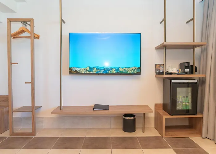 Achilleas Adults Only