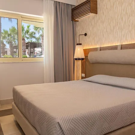 Achilleas Adults Only Hotell 4*