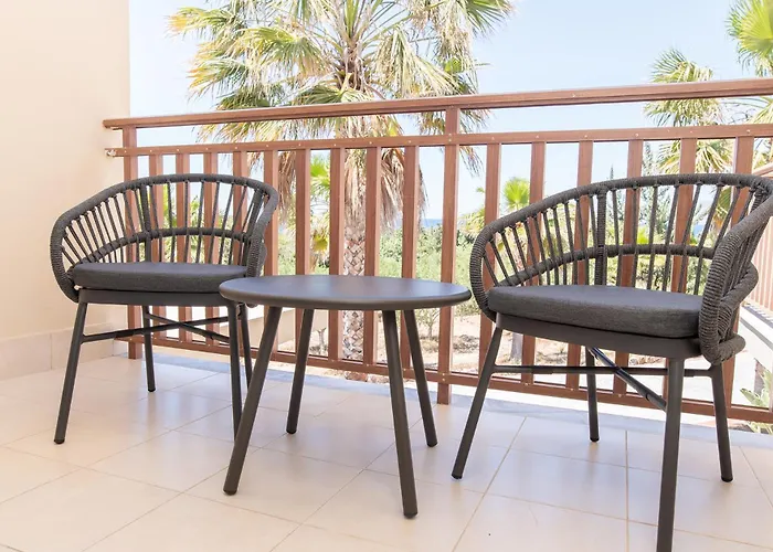 ホテル Achilleas Adults Only