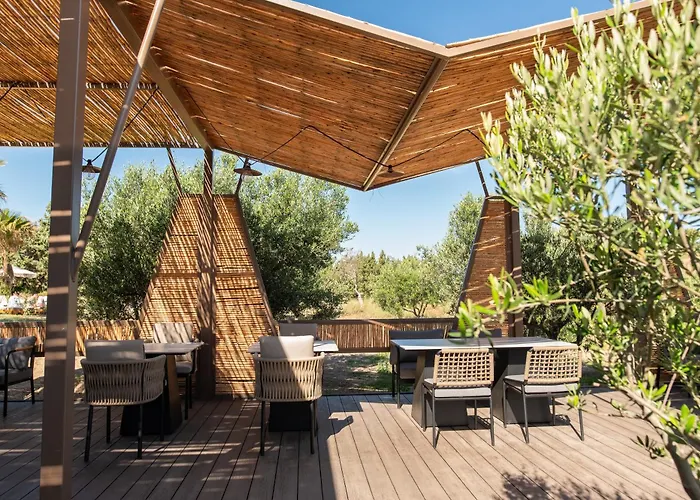 Achilleas Adults Only 4*