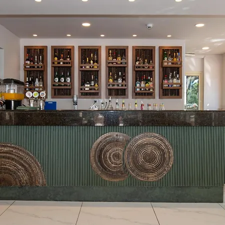 Hotell Achilleas Adults Only 4*