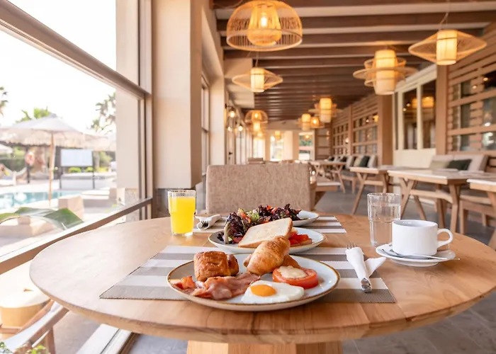 Hotel Achilleas Adults Only 4*