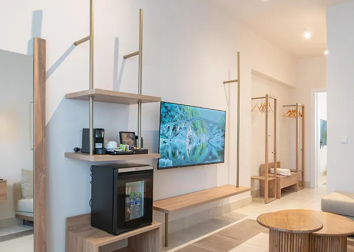 Achilleas Adults Only 4*